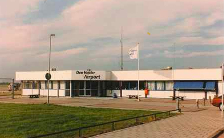 Airport - Den Helder Airport